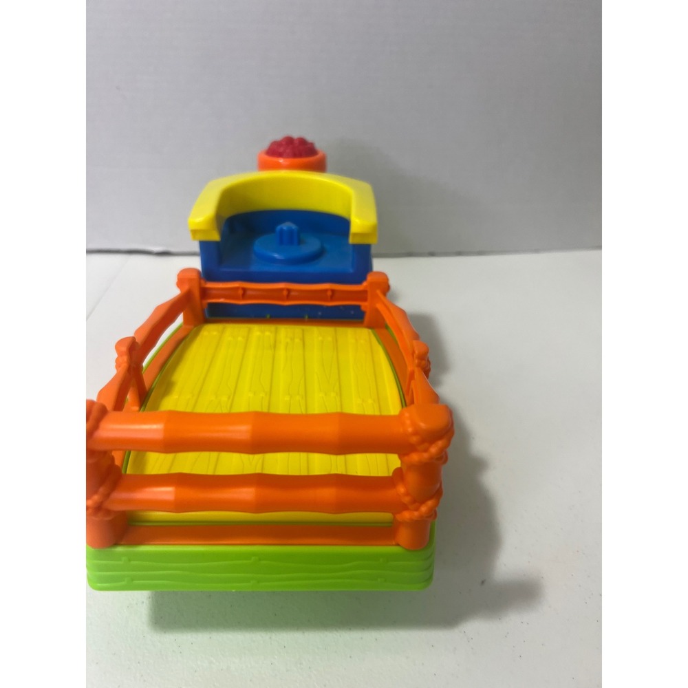 Fisher Price Little People Friendly Passengers Train Toy working no figures - Picture 4 of 7